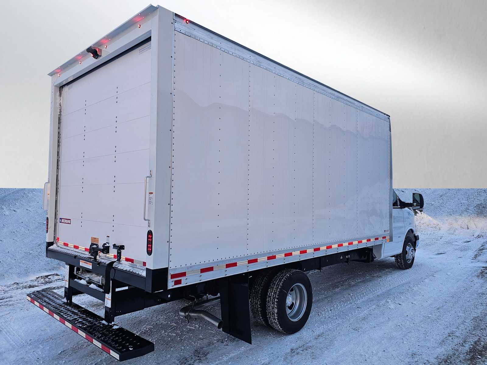 2024 Chevrolet Express Base