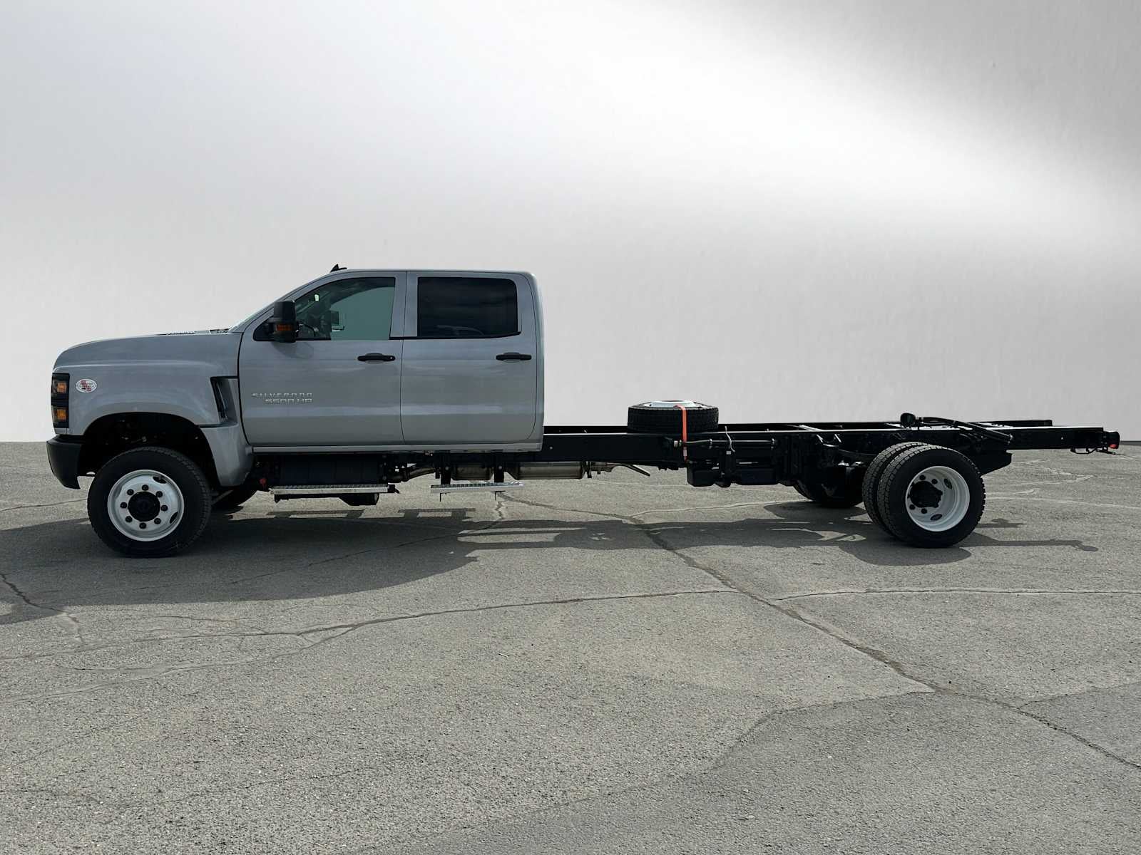 2024 Chevrolet Silverado MD Work Truck