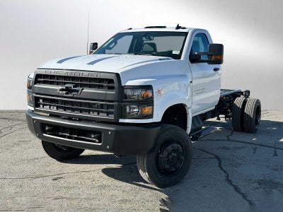 2024 Chevrolet Silverado MD LT