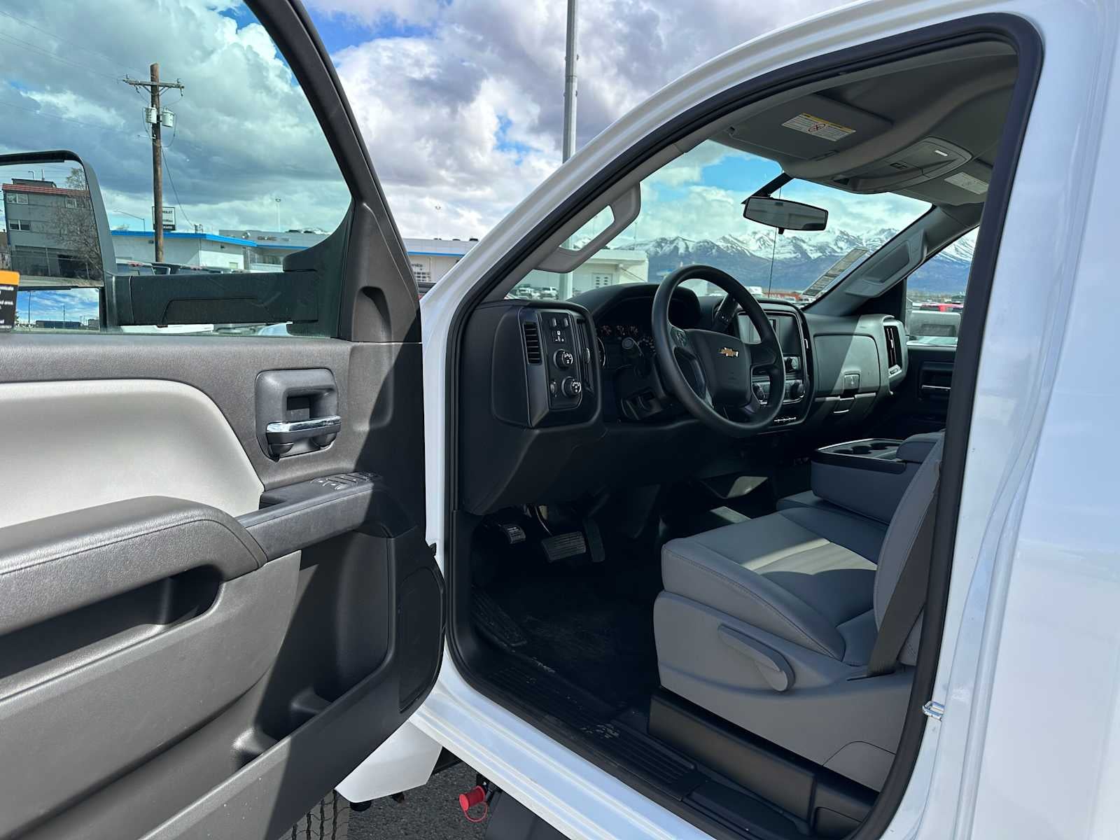 2024 Chevrolet Silverado MD Work Truck