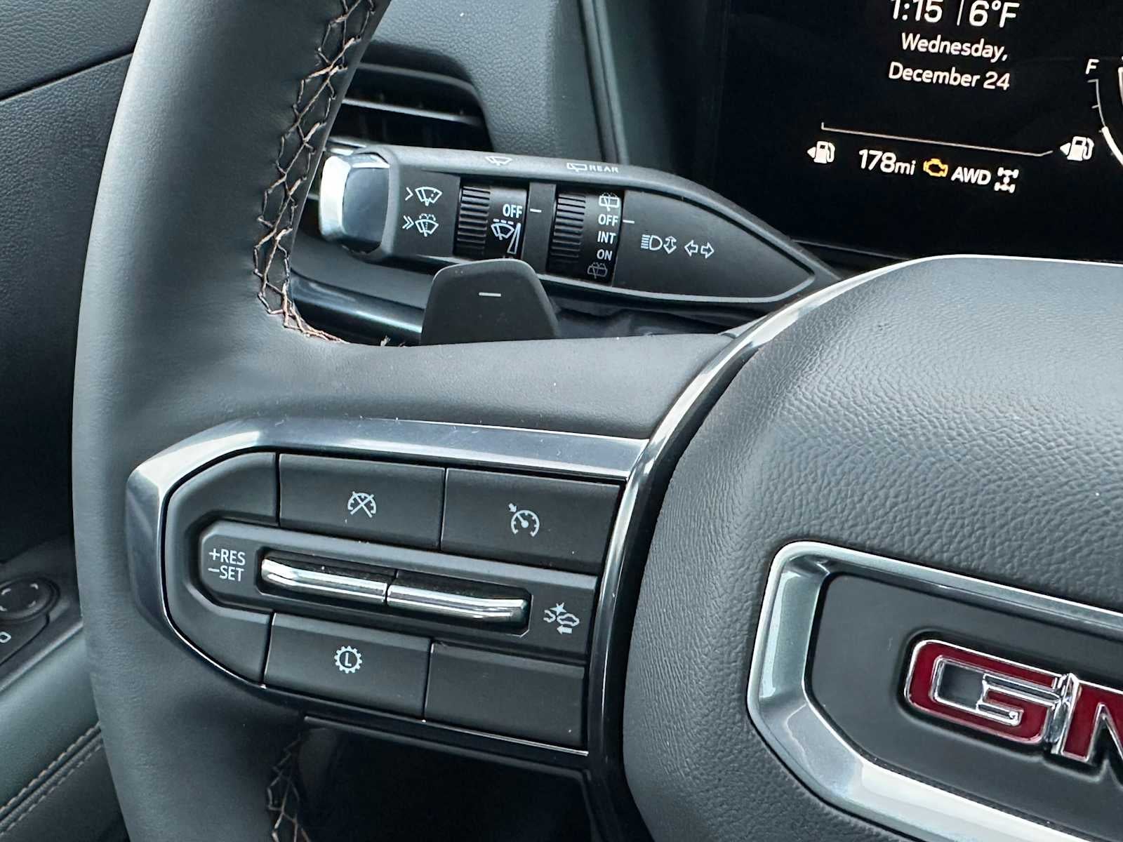 2026 GMC Terrain AWD AT4