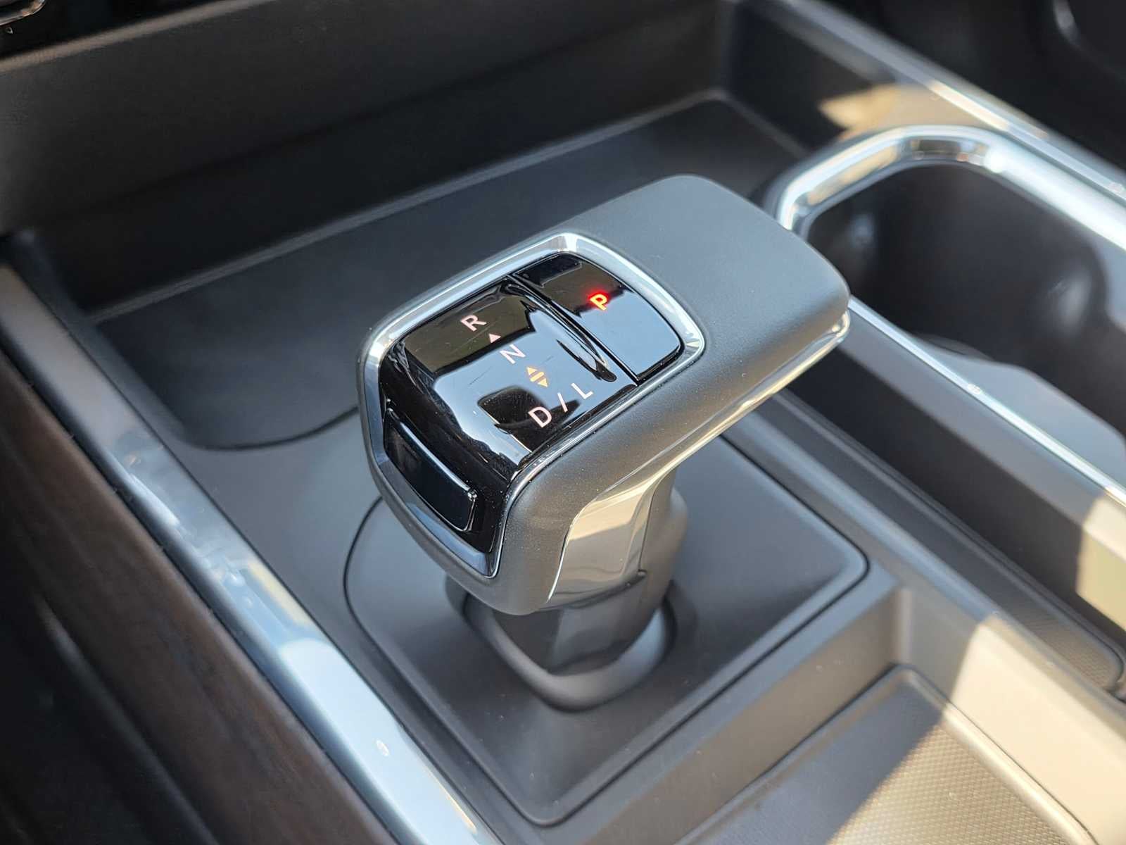 2026 GMC Sierra 1500 SLT - Photo 34