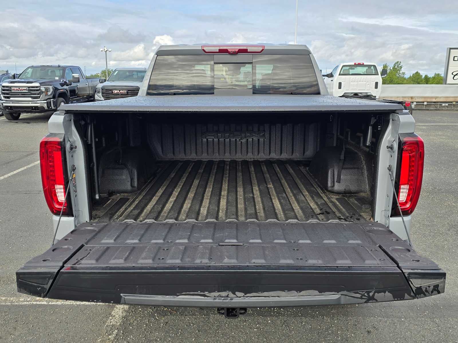 2024 GMC Sierra 1500 AT4X