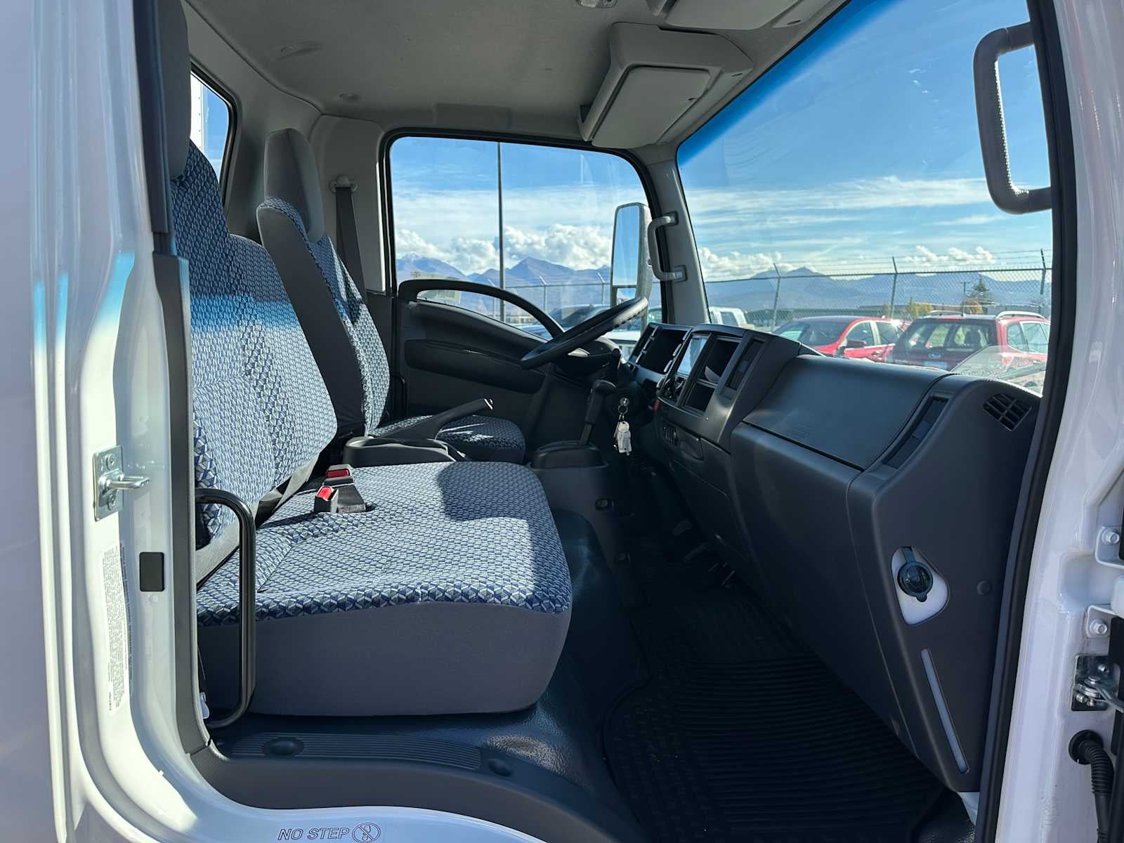 2025 Chevrolet 5500 LCF Gas Base