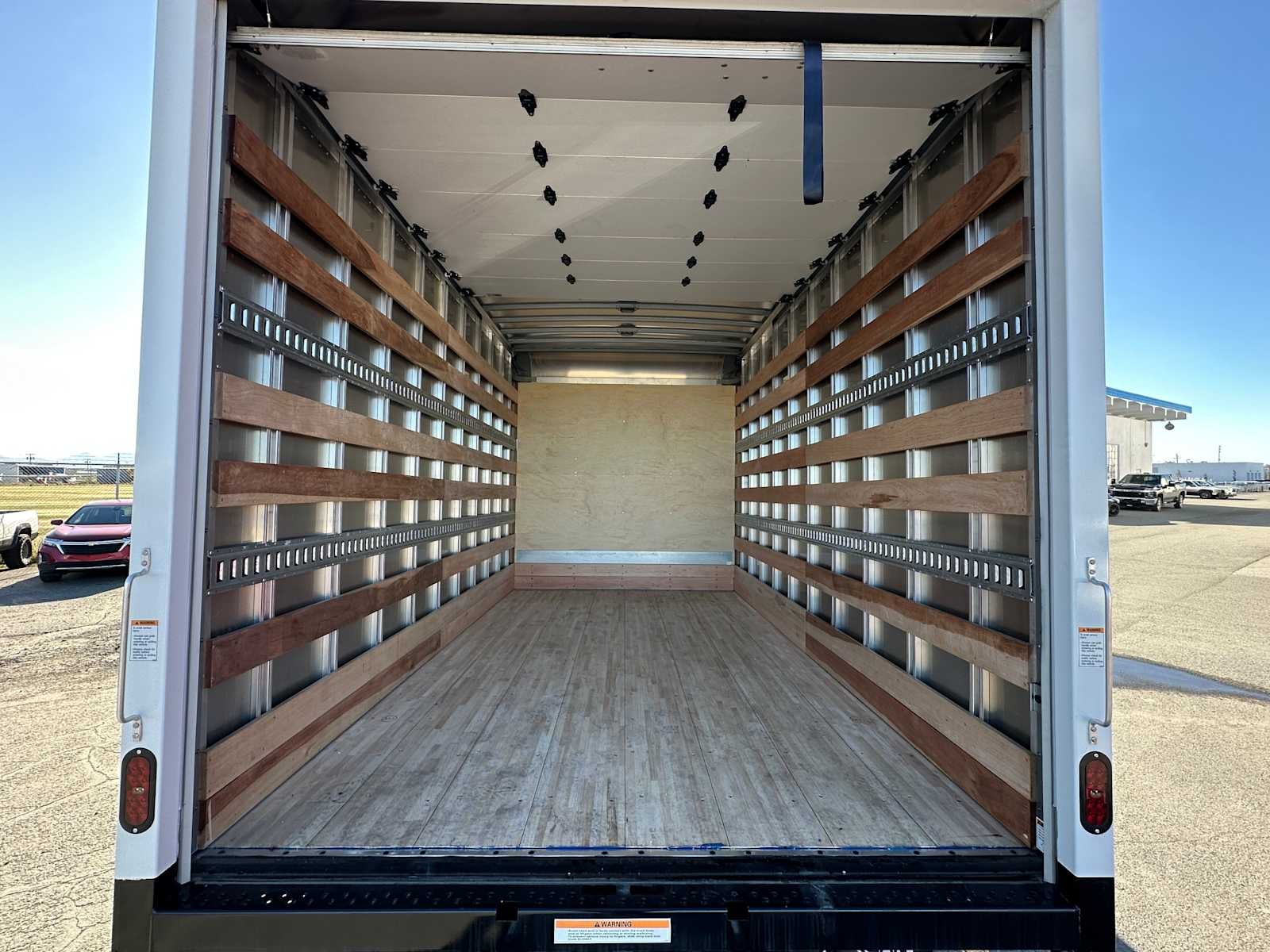 2025 Chevrolet 5500 LCF Gas Base