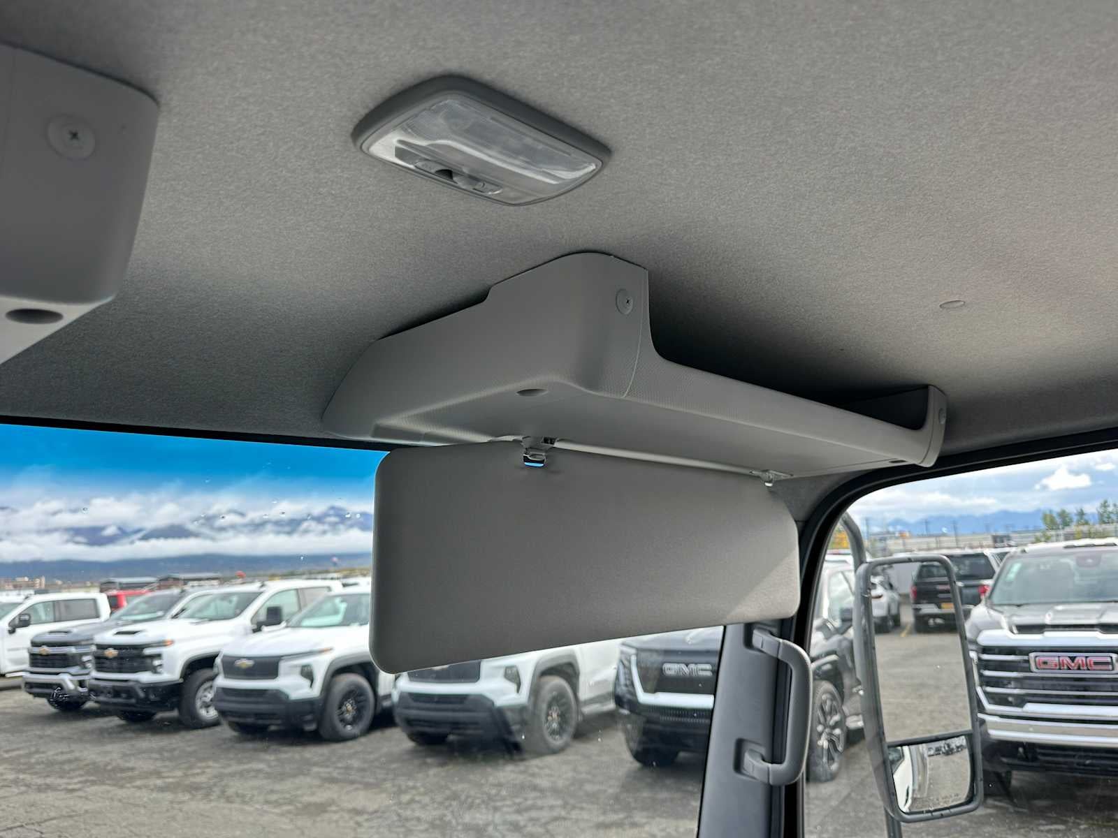 2025 Chevrolet 5500 LCF Gas Base