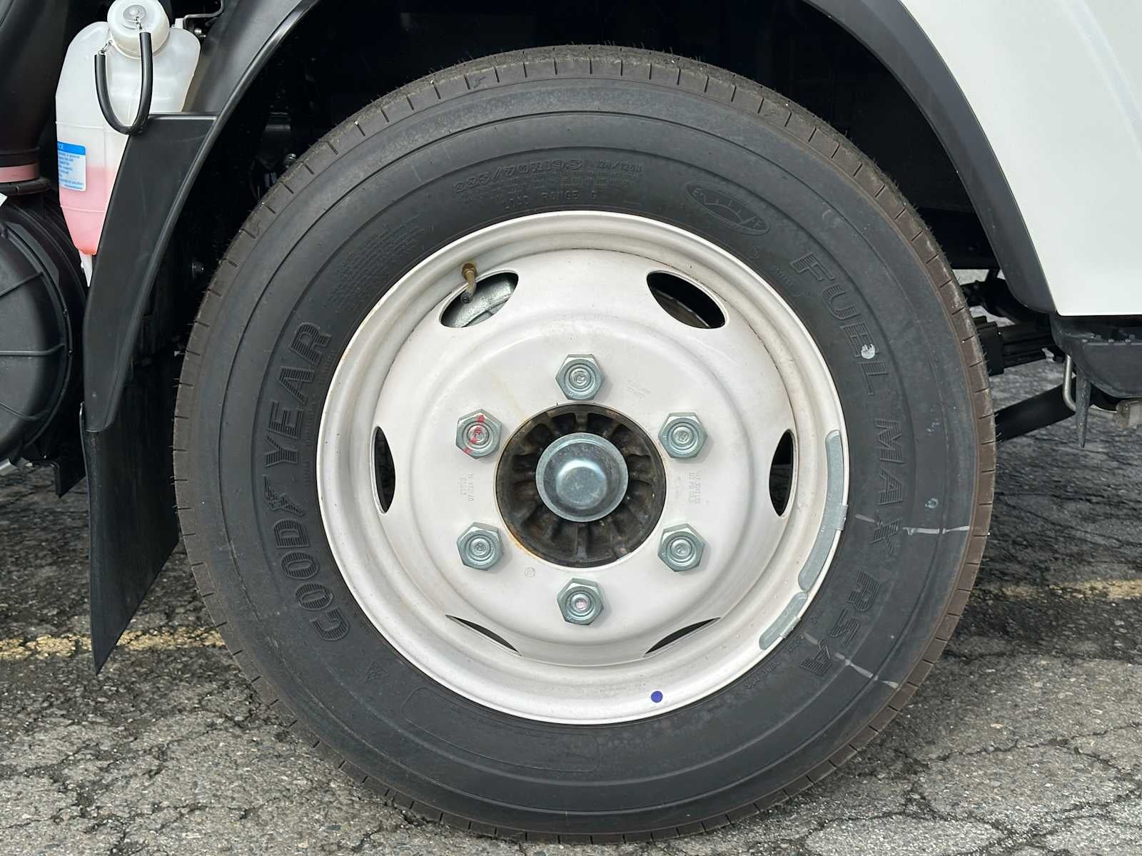 2025 Chevrolet 5500 LCF Gas Base