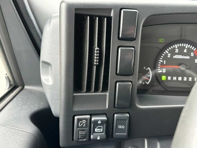 2025 Chevrolet 5500 LCF Gas Base