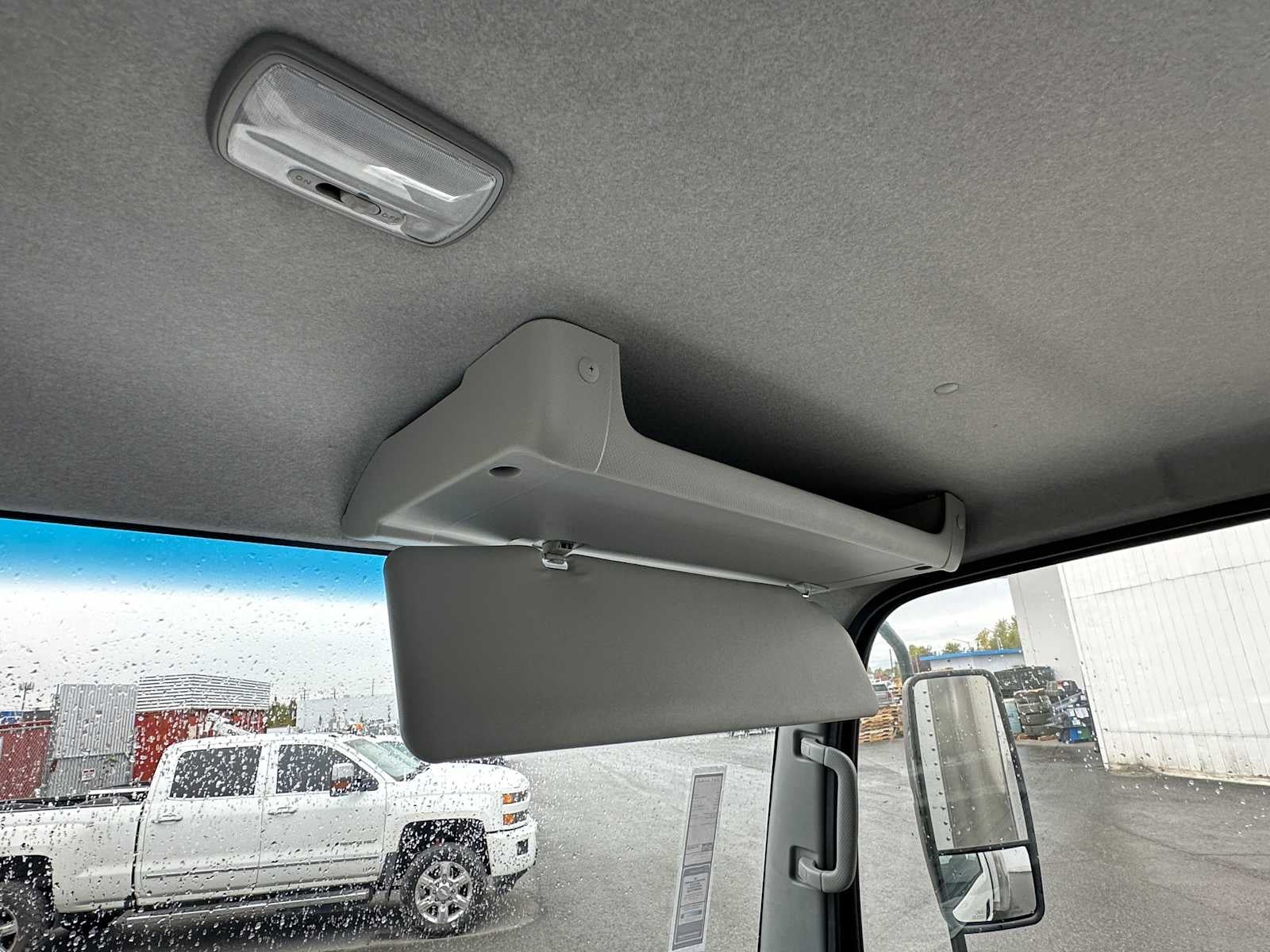 2025 Chevrolet 5500 LCF Gas Base