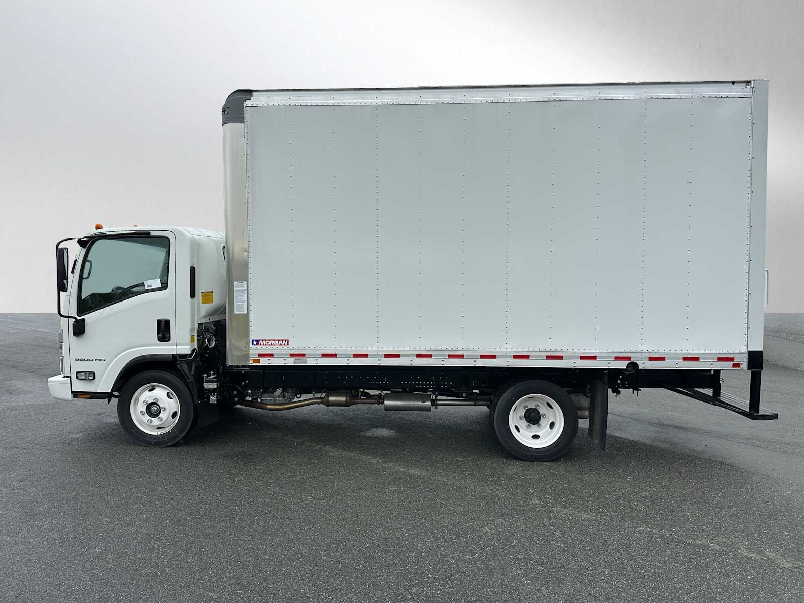 2025 Chevrolet 5500 LCF Gas Base