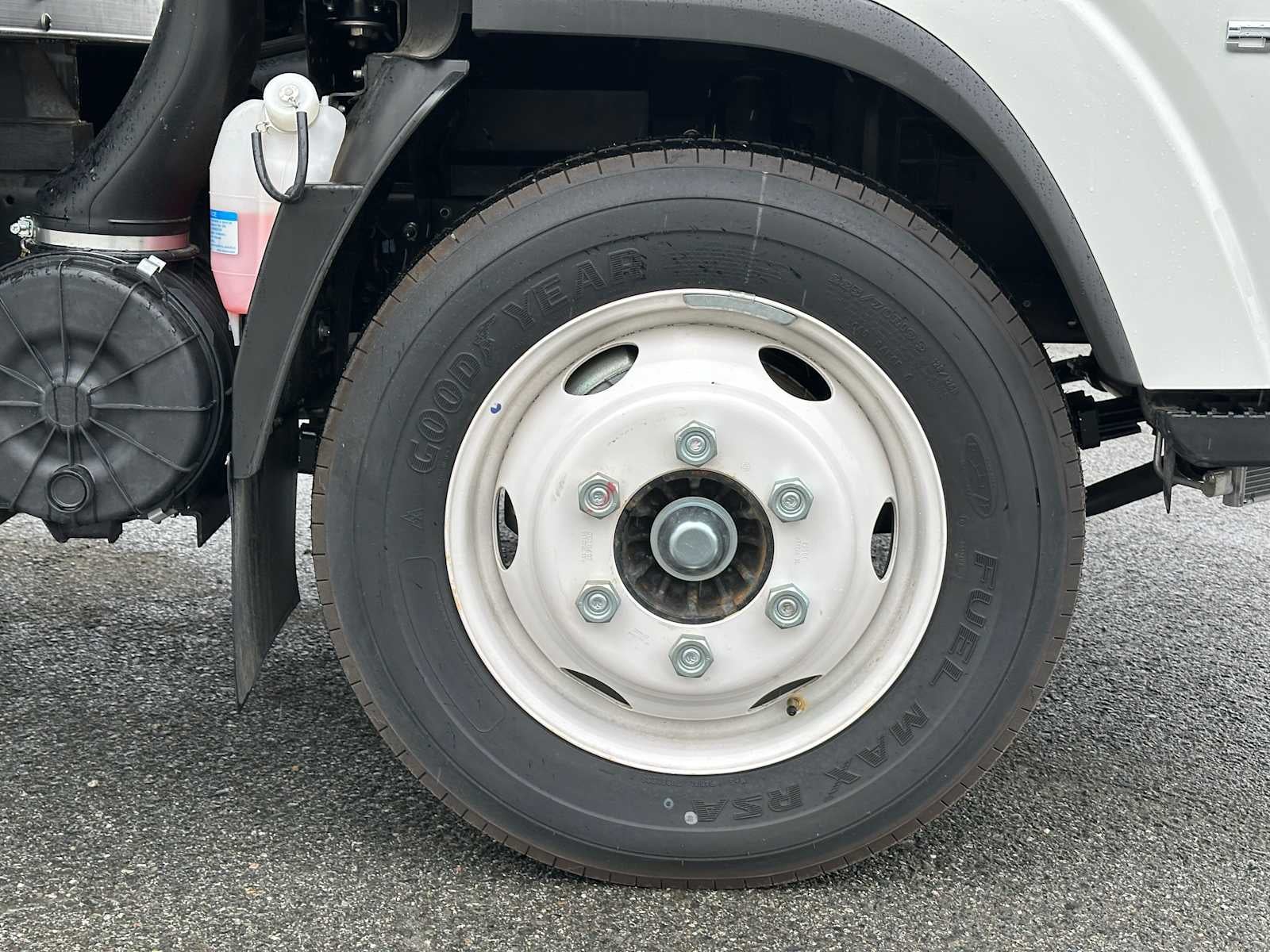 2025 Chevrolet 5500 LCF Gas Base