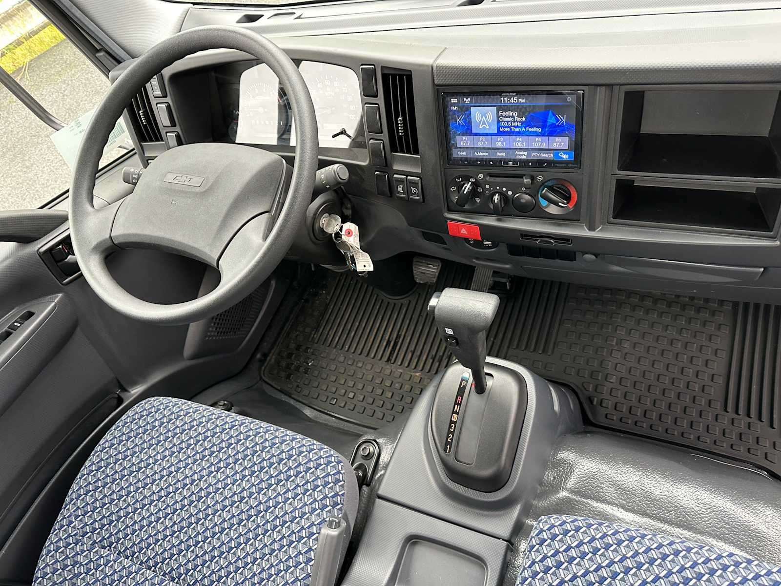 2025 Chevrolet 5500 LCF Gas Base