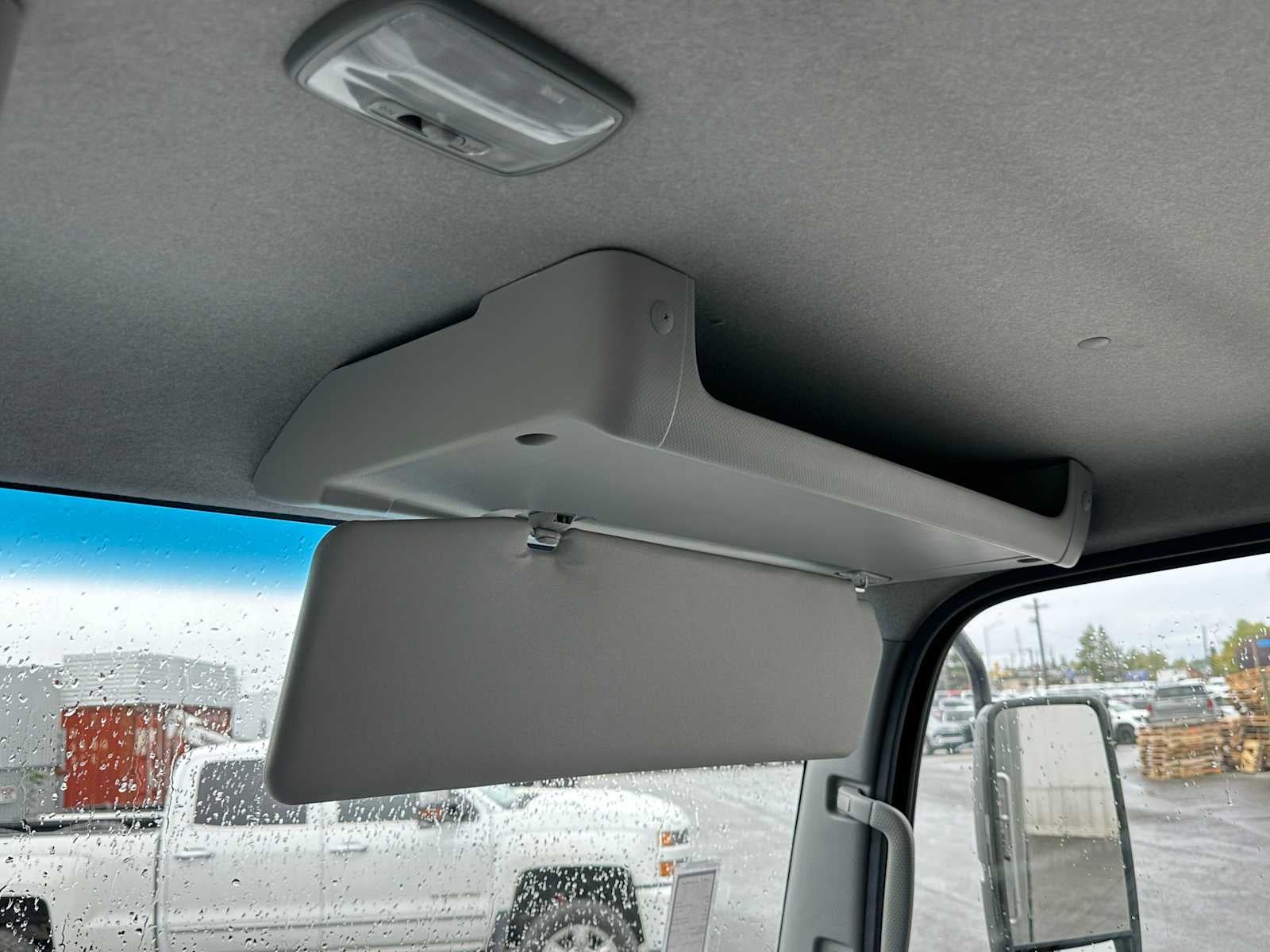 2025 Chevrolet 5500 LCF Gas Base