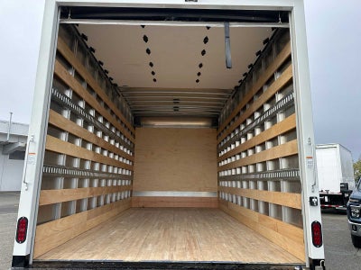 2025 Chevrolet 5500 LCF Gas Base