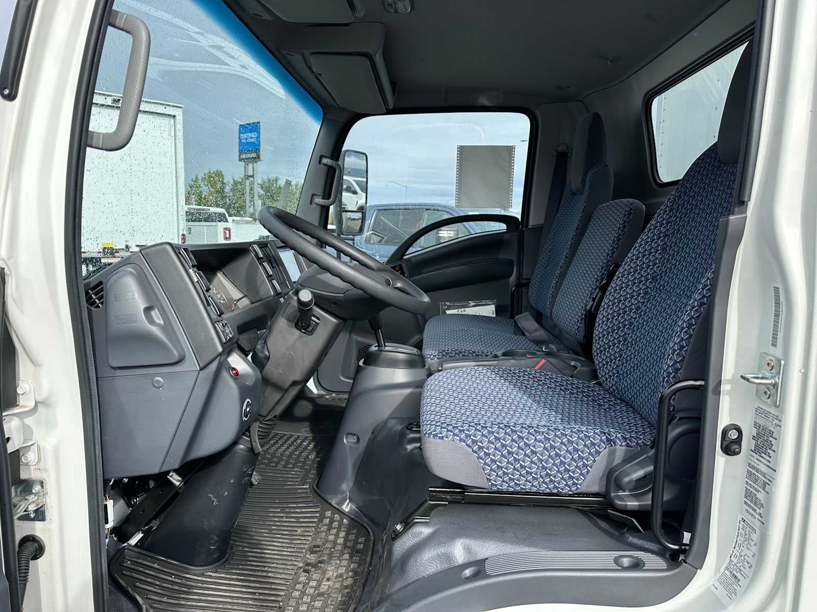 2025 Chevrolet 5500 LCF Gas Base