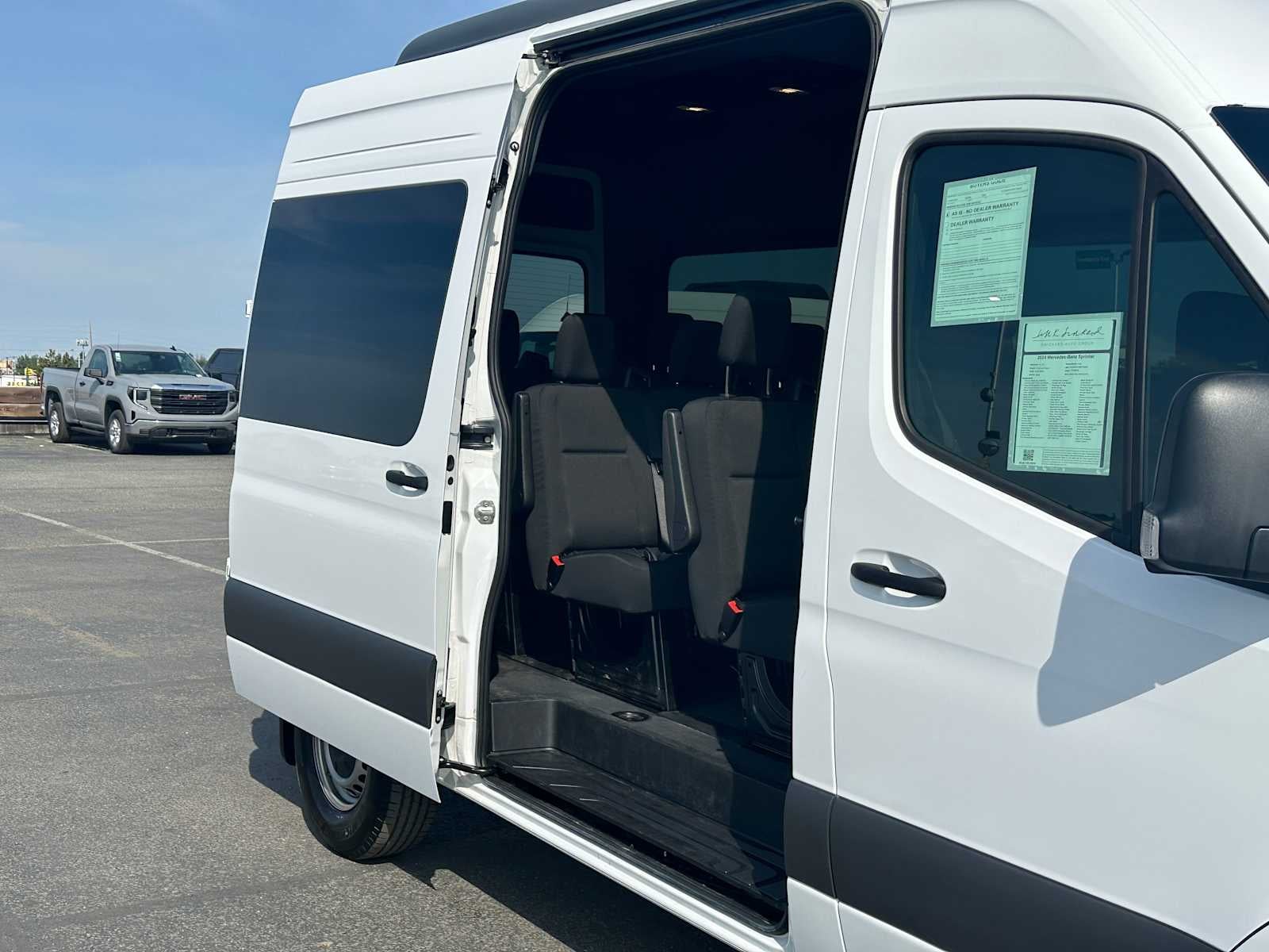 2024 Mercedes-Benz Sprinter Base