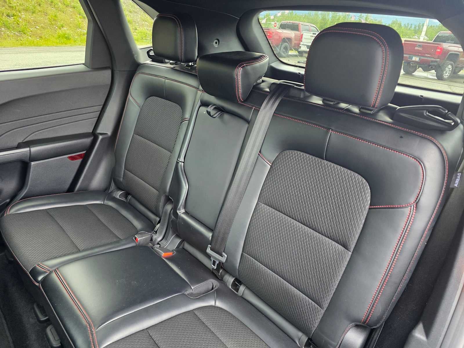 2025 Ford Escape ST-Line Select