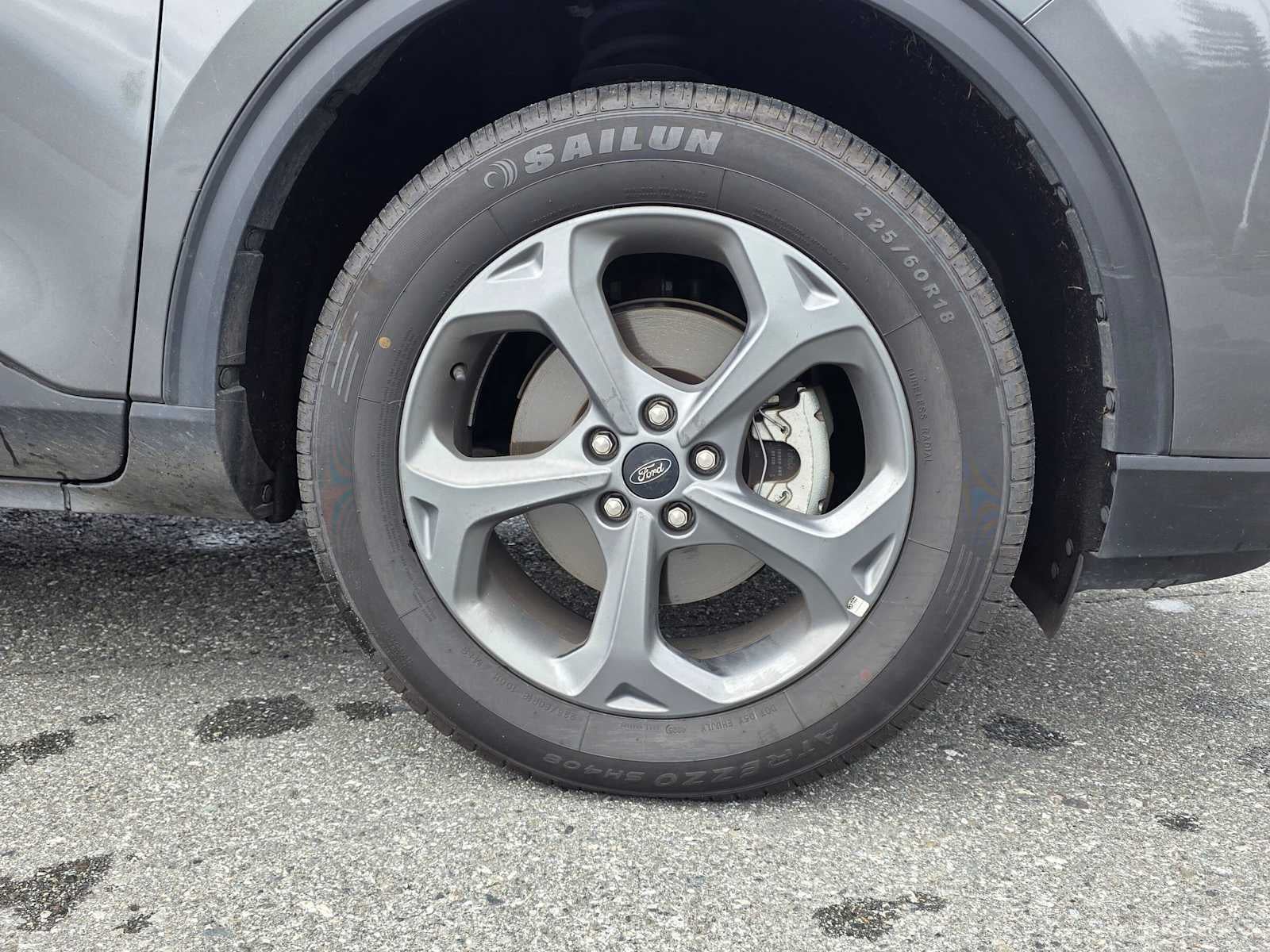 2025 Ford Escape ST-Line Select