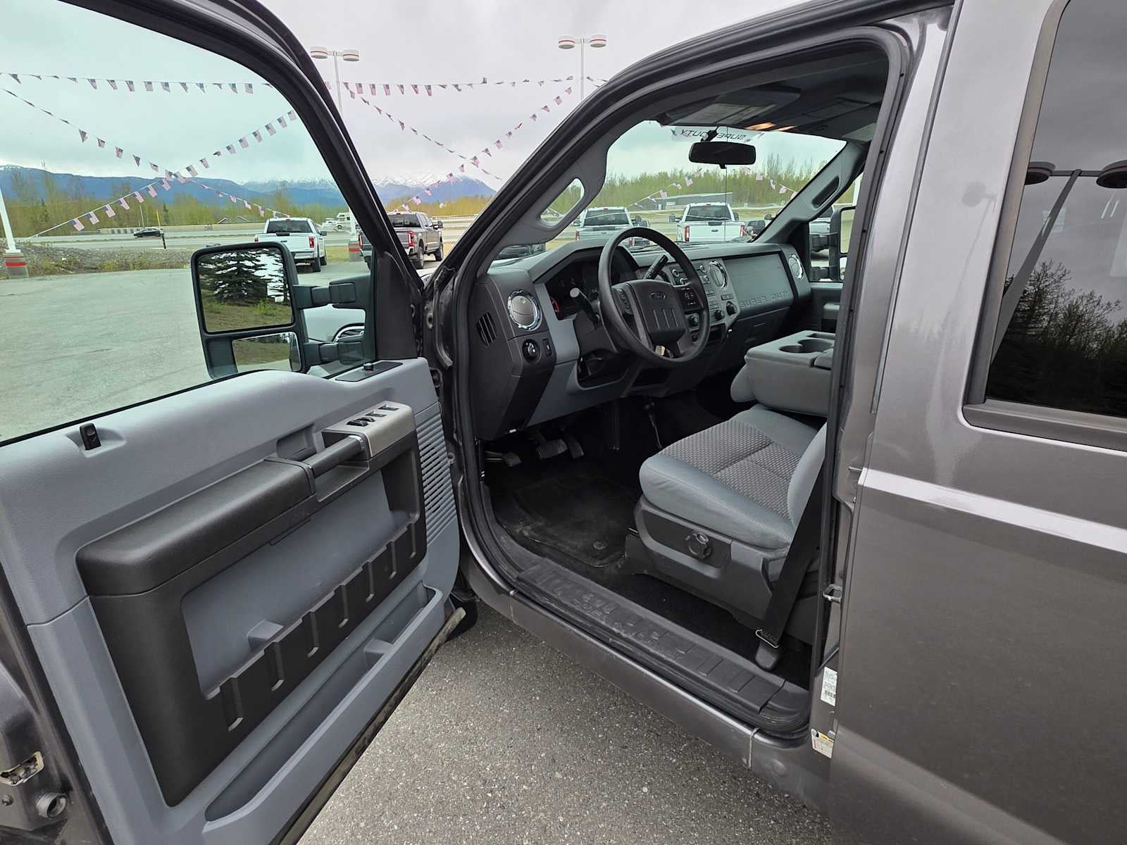 2013 Ford Super Duty F-250 Pickup XLT