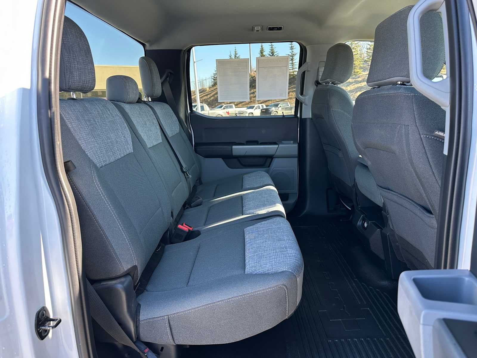 2023 Ford Super Duty F-350 SRW Pickup XLT