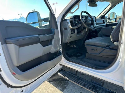2023 Ford Super Duty F-350 SRW Pickup XLT