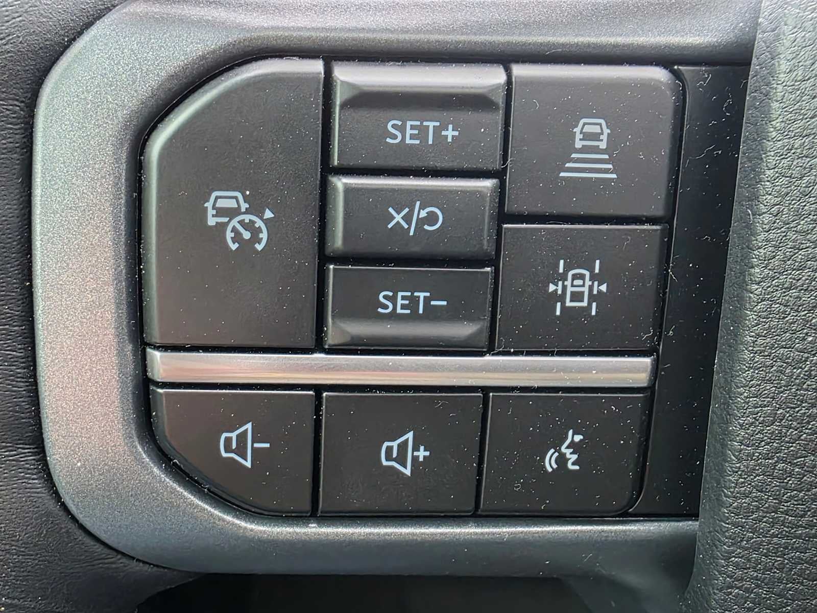2024 Ford Super Duty F-350 SRW Pickup LARIAT