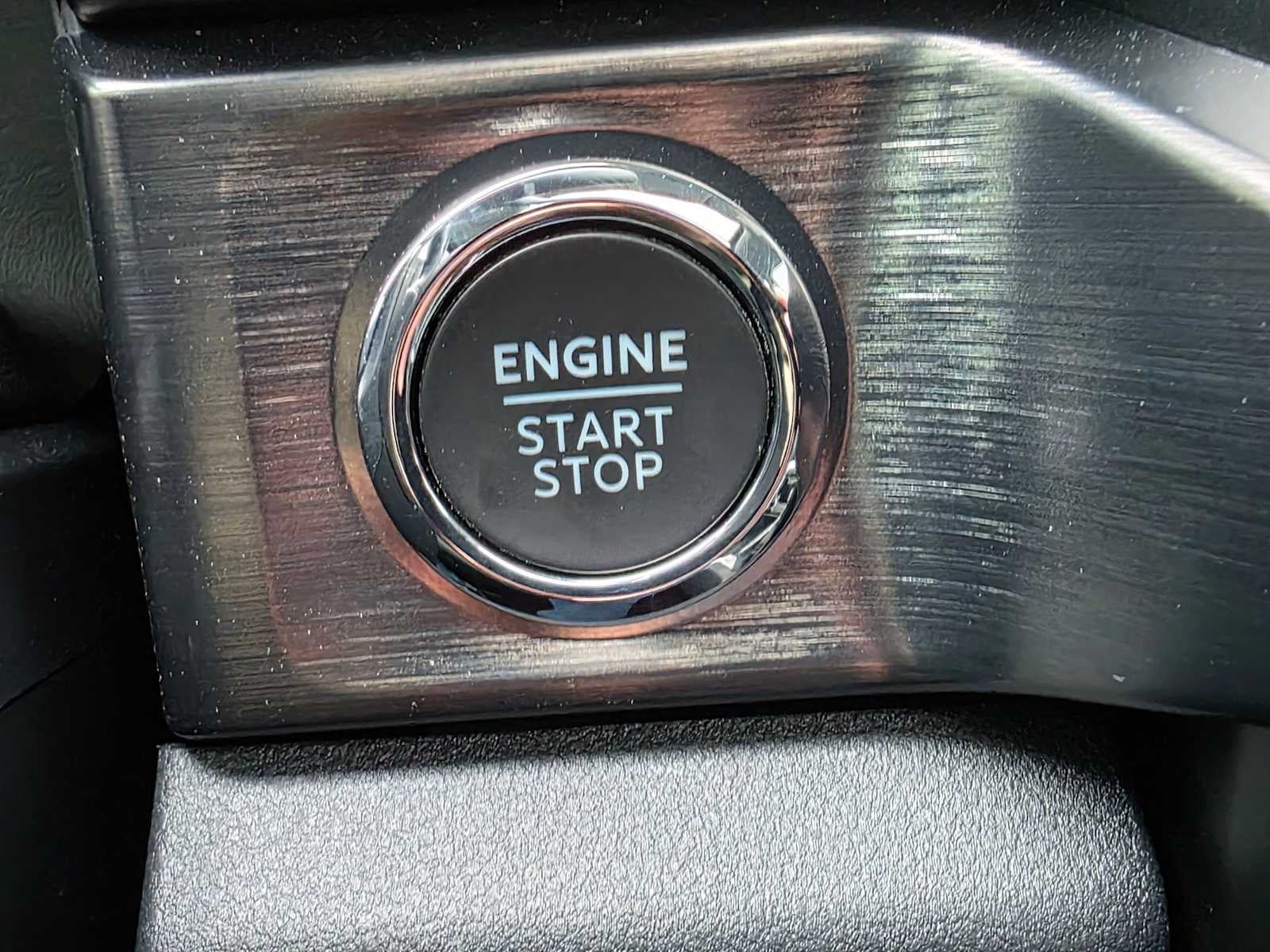 2024 Ford Super Duty F-350 SRW Pickup LARIAT