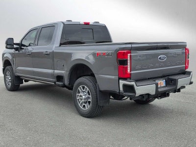 2024 Ford Super Duty F-350 SRW Pickup LARIAT