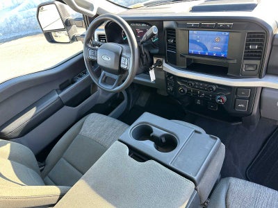 2023 Ford Super Duty F-350 SRW Pickup XLT