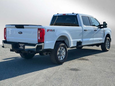 2023 Ford Super Duty F-350 SRW Pickup XLT