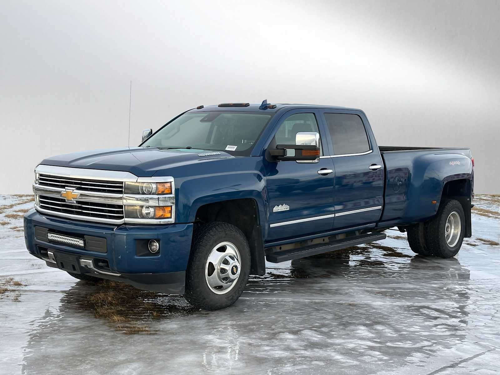 2015 Chevrolet Silverado 3500HD High Country