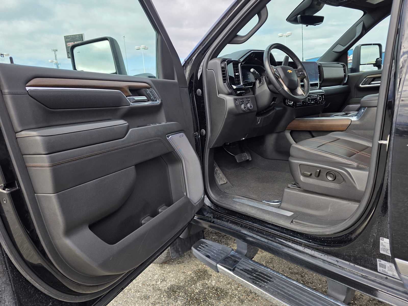 2024 Chevrolet Silverado 2500HD High Country