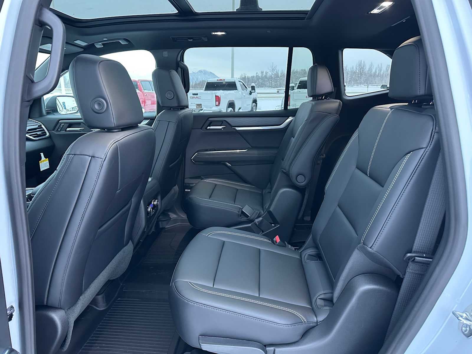 2026 GMC Acadia AWD Elevation