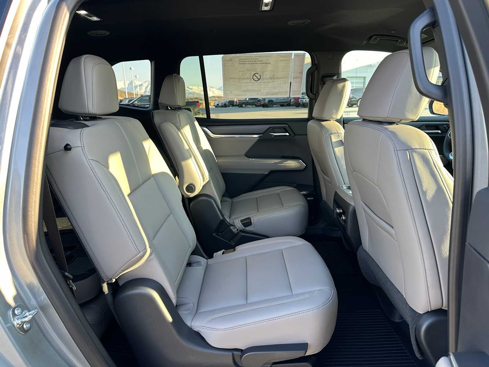 2026 GMC Acadia AWD Elevation
