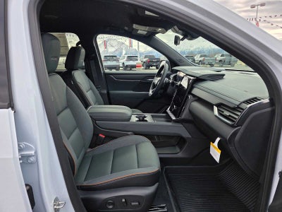 2026 GMC Acadia AWD AT4
