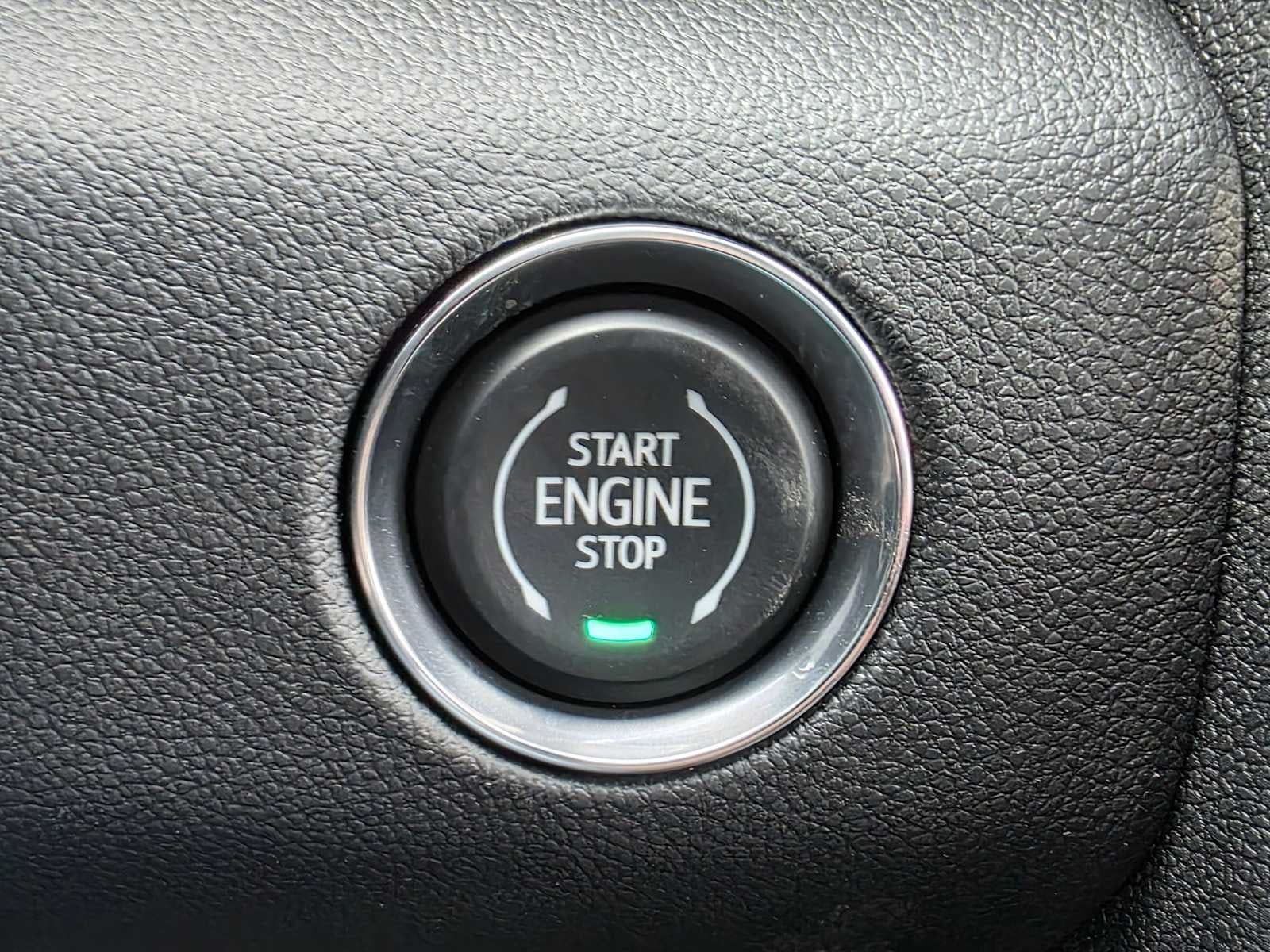 2026 GMC Acadia AWD AT4
