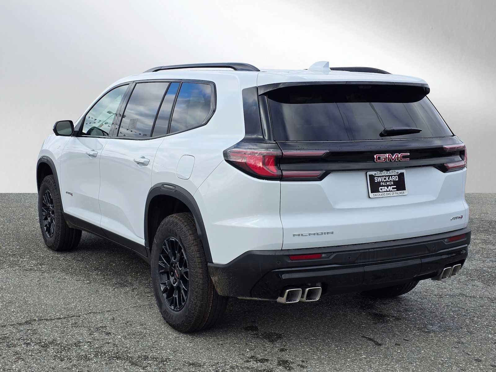 2026 GMC Acadia AWD AT4