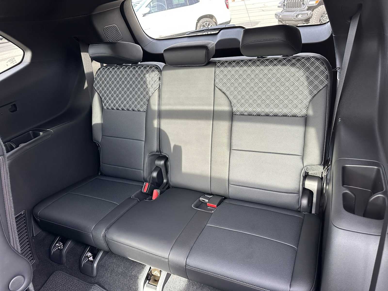 2026 GMC Acadia AWD Denali