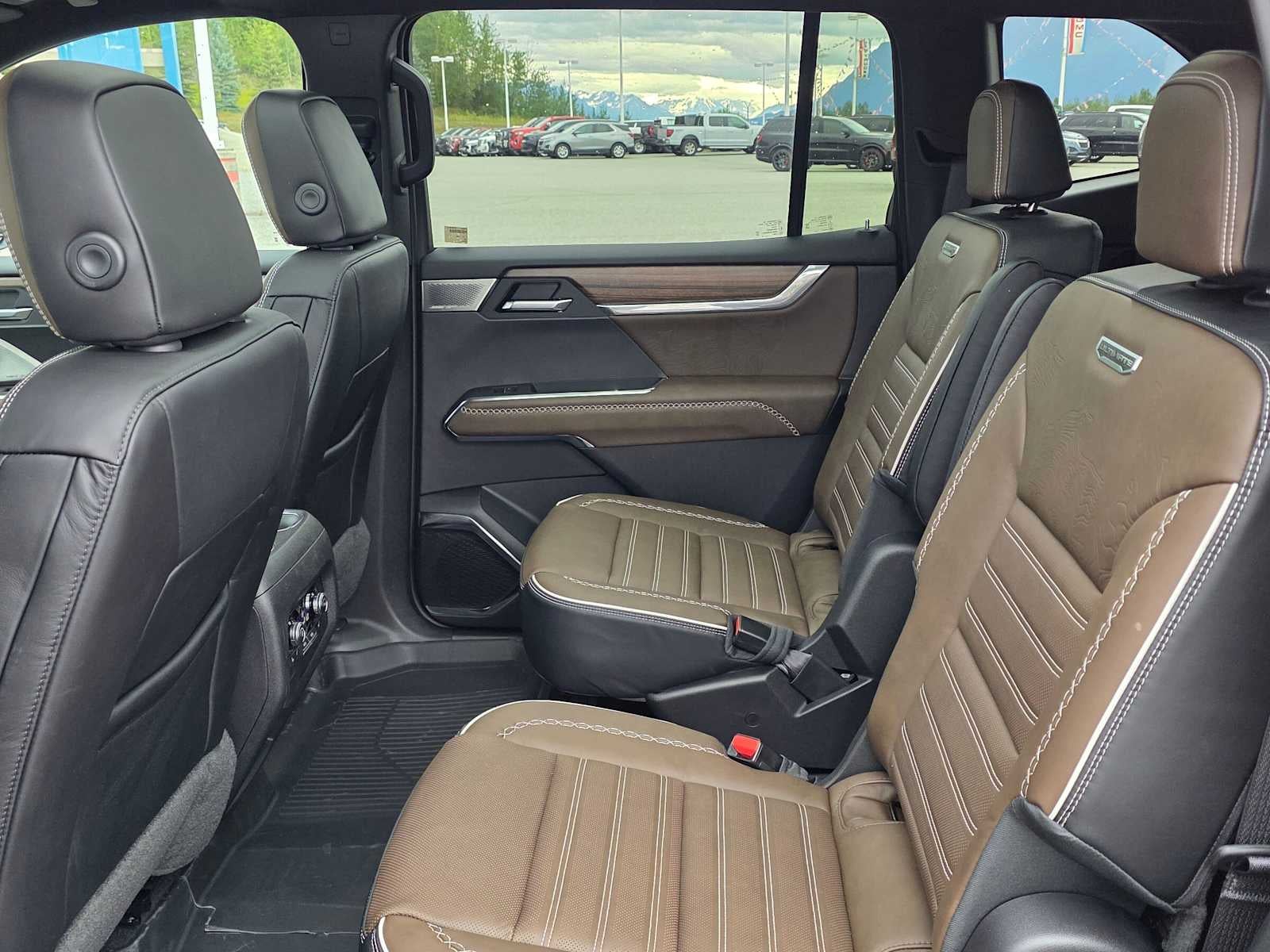2026 GMC Acadia AWD Denali Ultimate