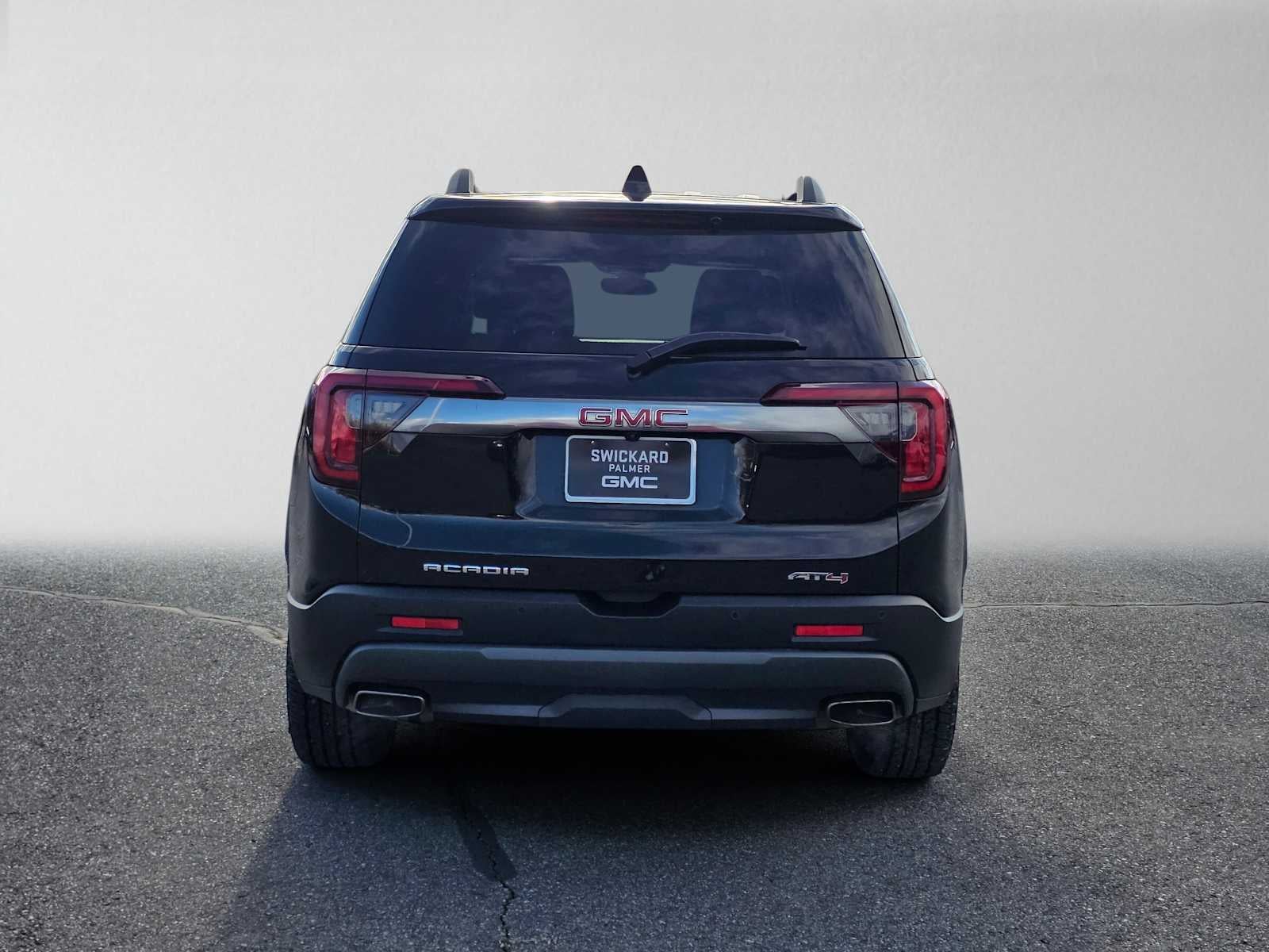 2021 GMC Acadia AT4
