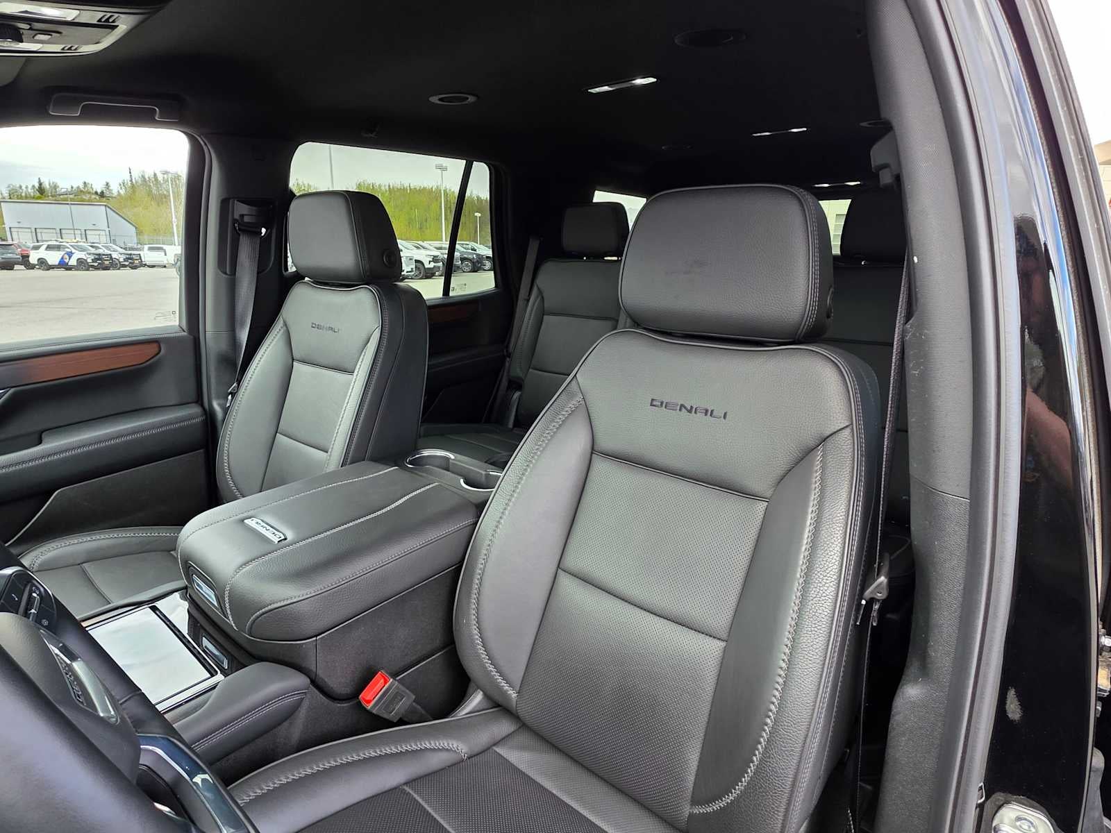 2025 GMC Yukon Denali Denali