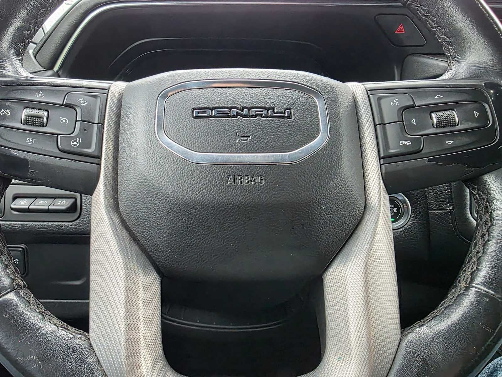 2023 GMC Yukon Denali Denali