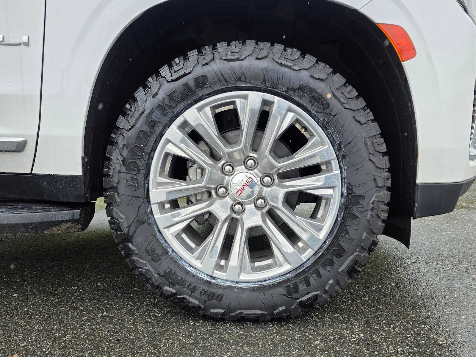 2023 GMC Yukon Denali Denali