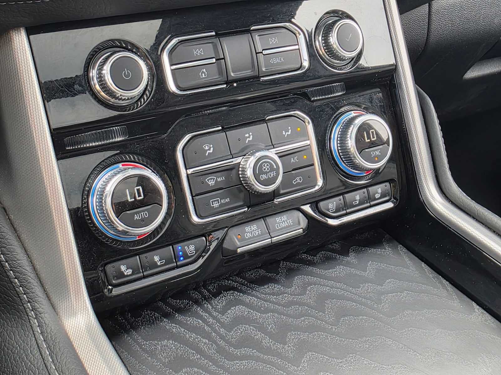 2024 GMC Yukon XL Denali Denali