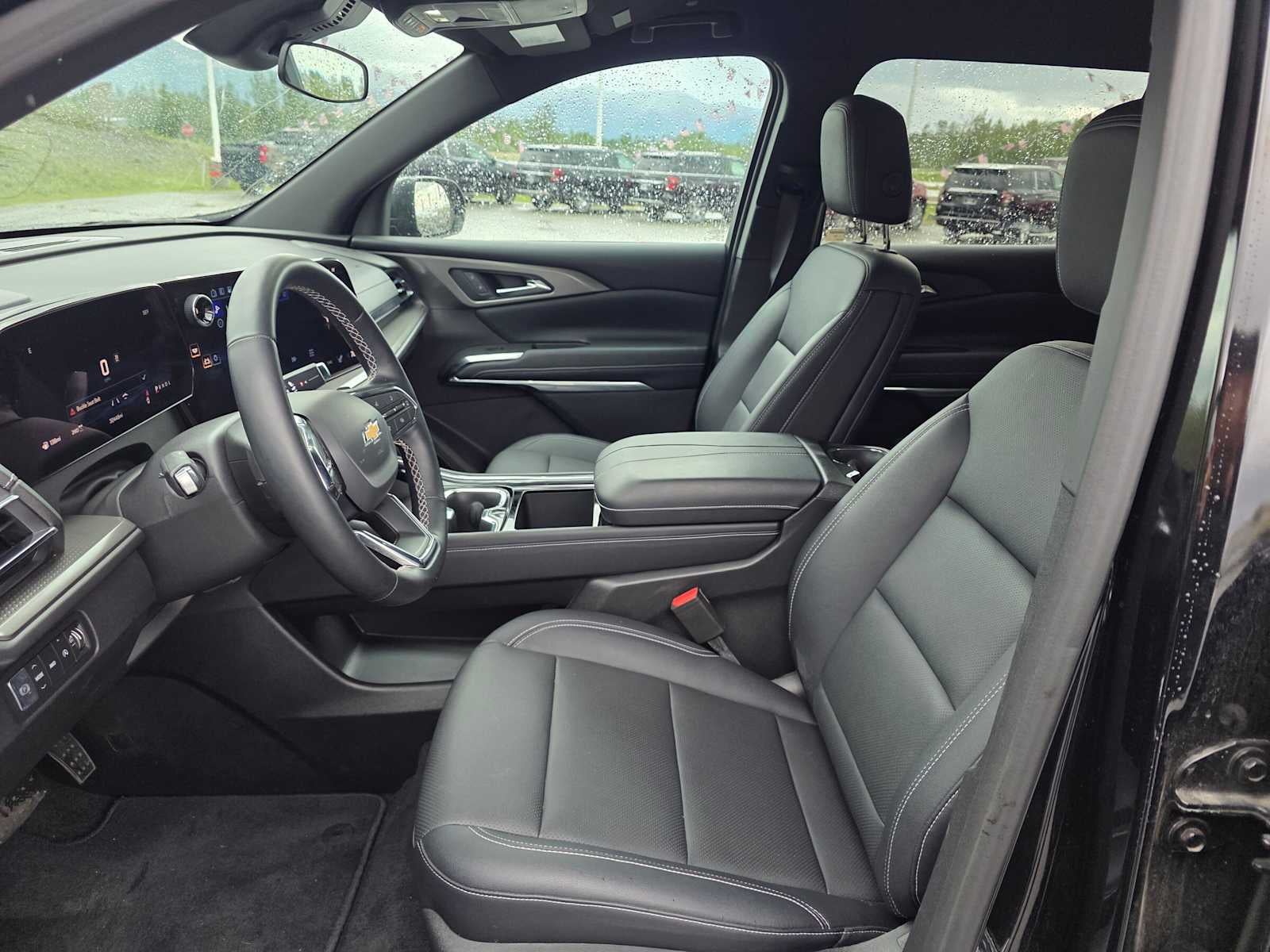 2026 Chevrolet Traverse AWD LT
