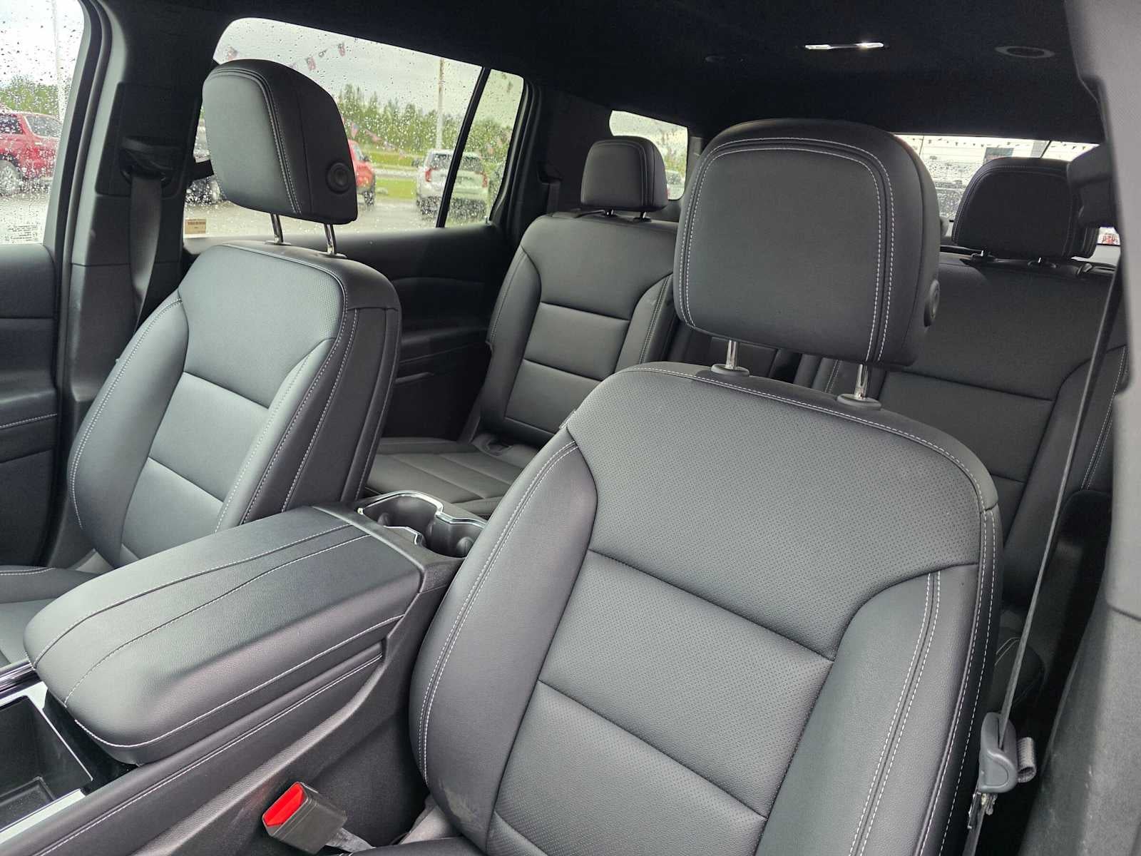 2026 Chevrolet Traverse AWD LT