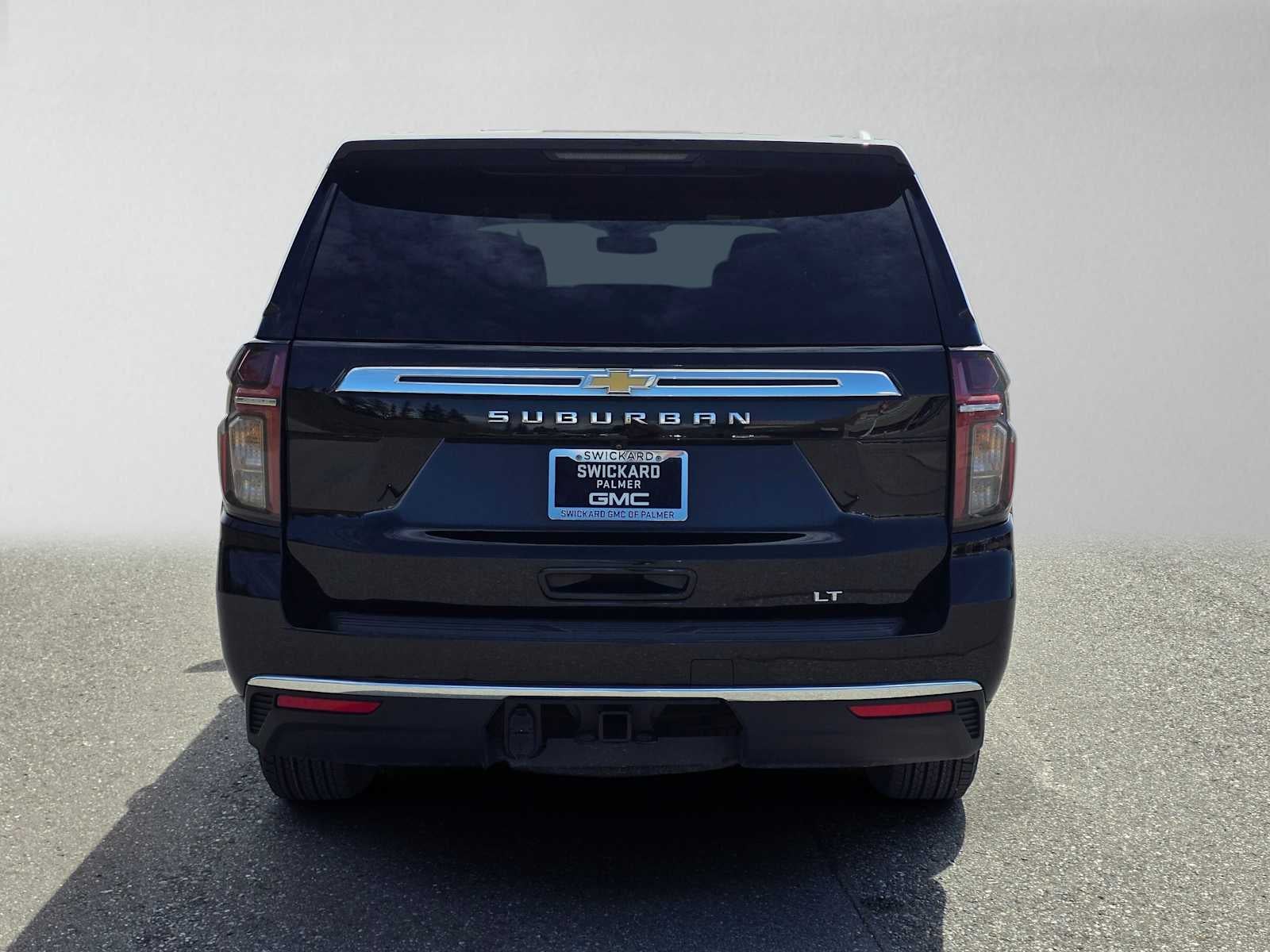 2024 Chevrolet Suburban LT