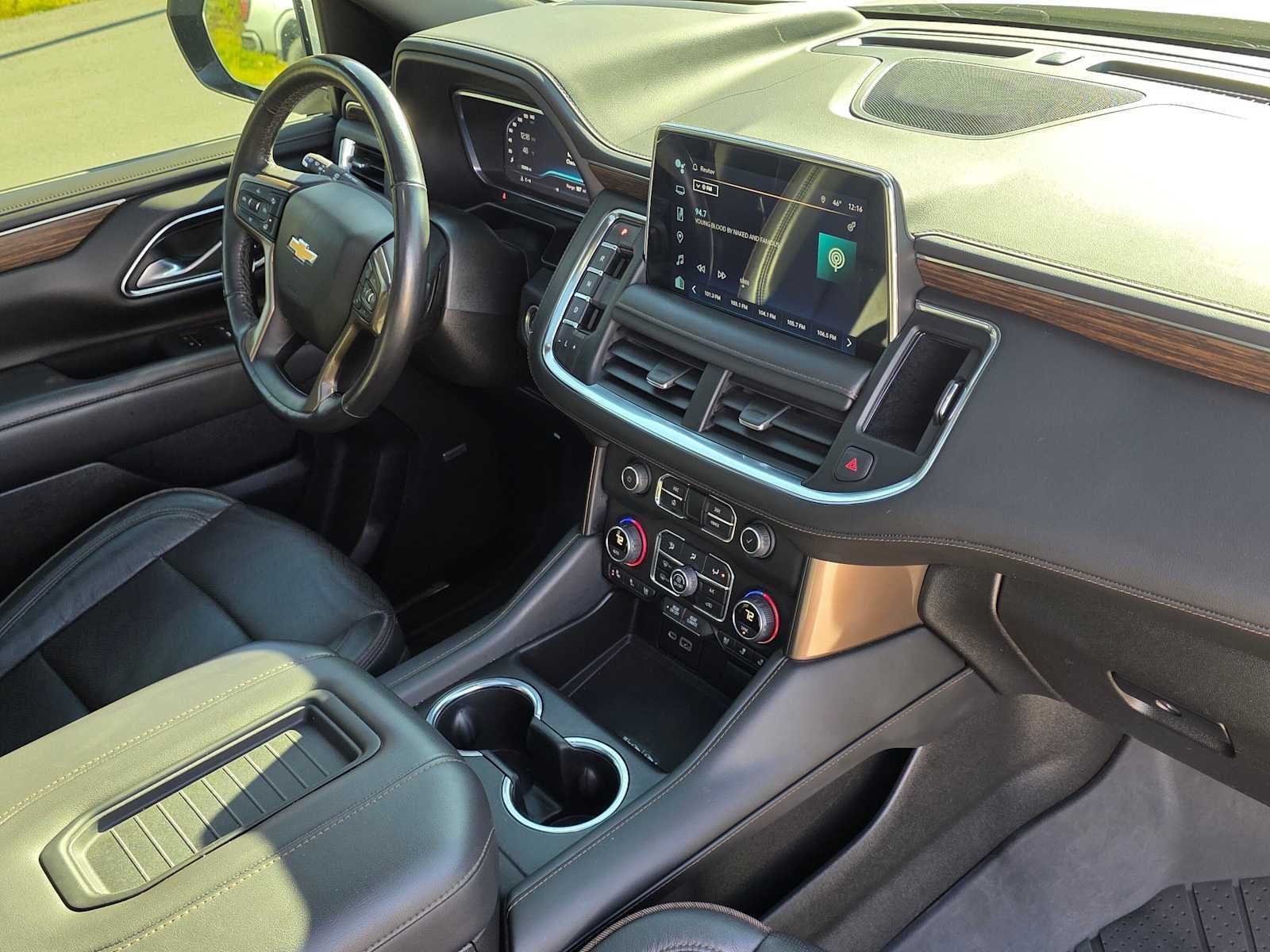 2022 Chevrolet Suburban High Country