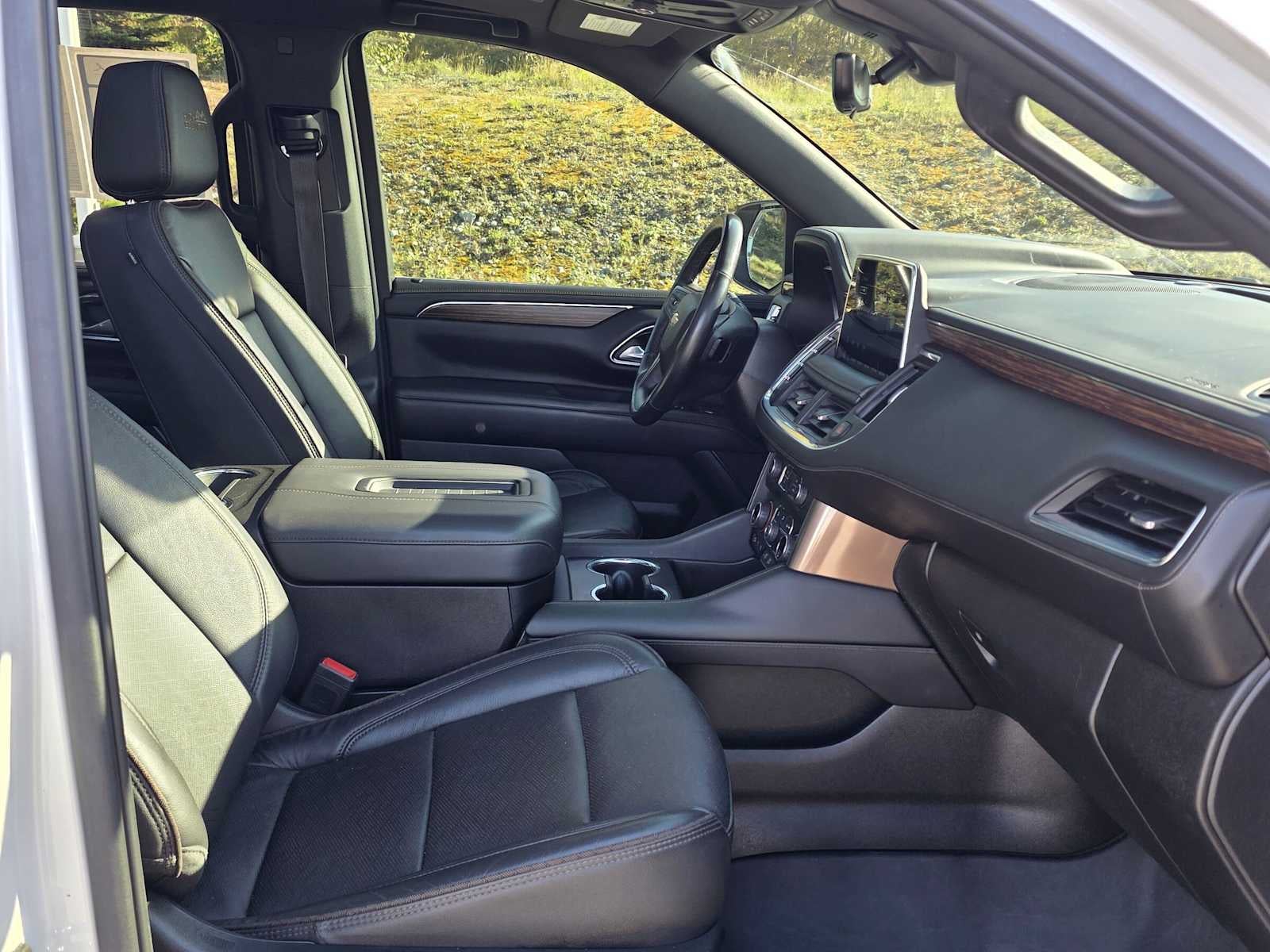 2022 Chevrolet Suburban High Country