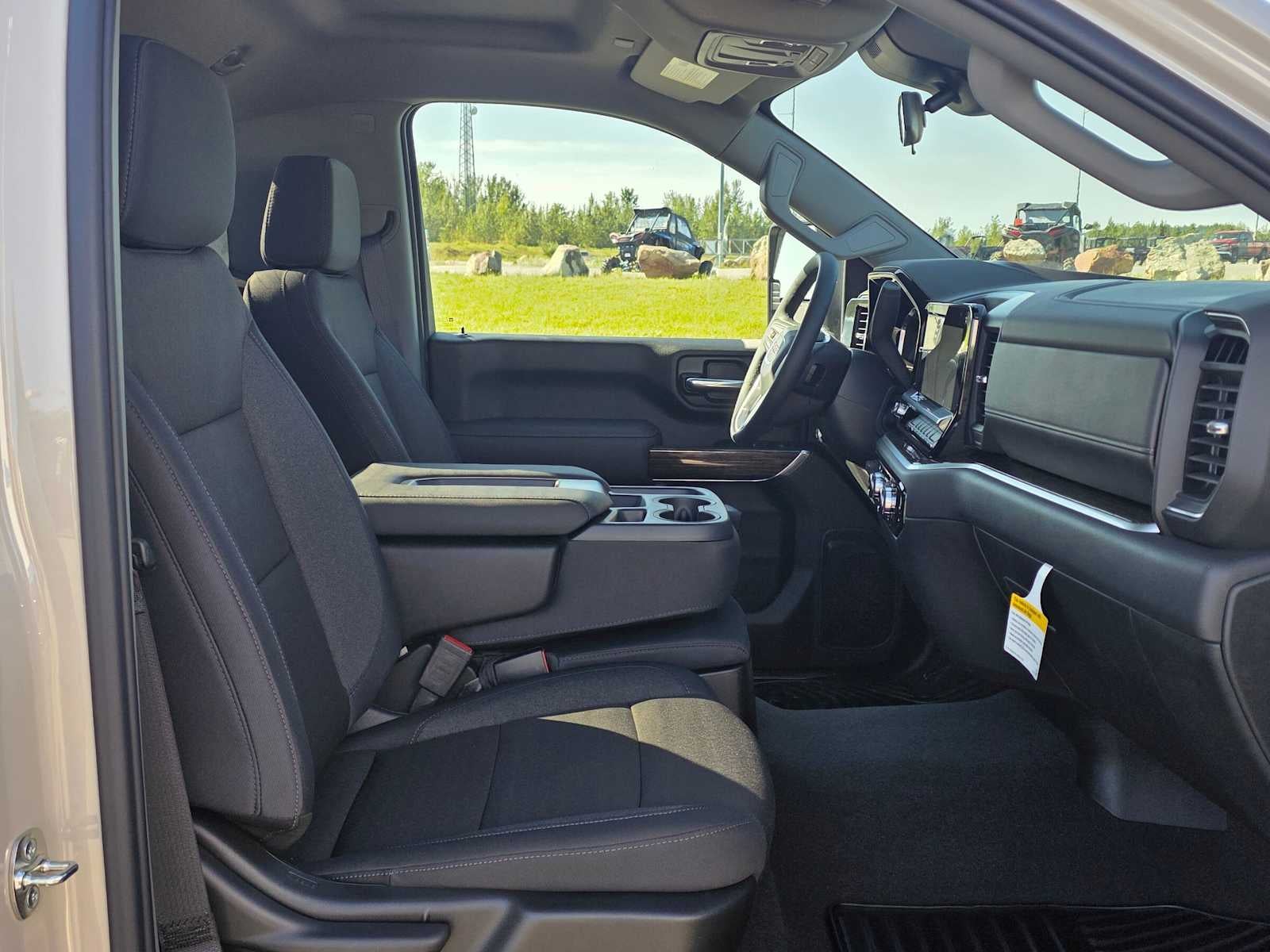 2026 GMC Sierra 2500HD SLE